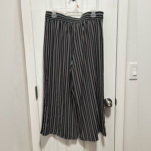 Max Studio Striped Flowing Pants